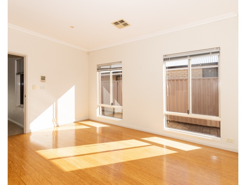 51 Belvoir Parkway, Darch WA 6065