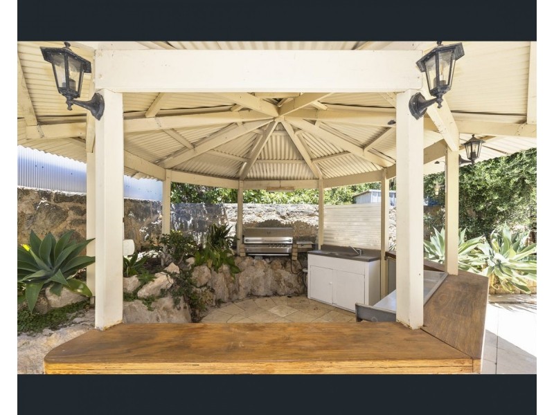 32 FRIGATE Crescent, Yanchep WA 6035