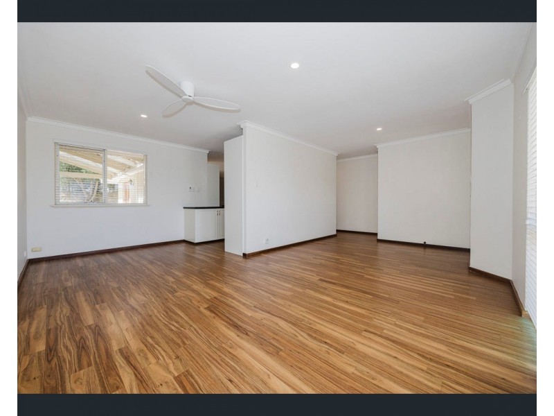 32 FRIGATE Crescent, Yanchep WA 6035