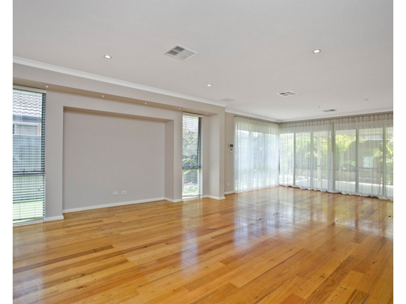 19 Isabella Loop, Landsdale WA 6065