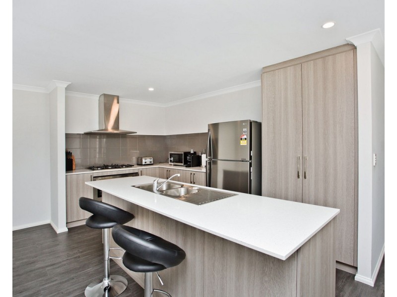 26 Cosmic Rise, Landsdale WA 6065