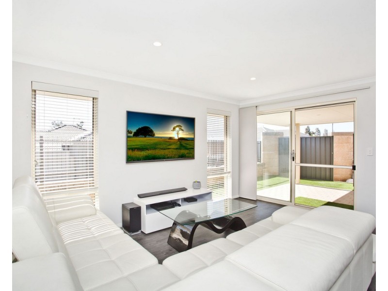 26 Cosmic Rise, Landsdale WA 6065