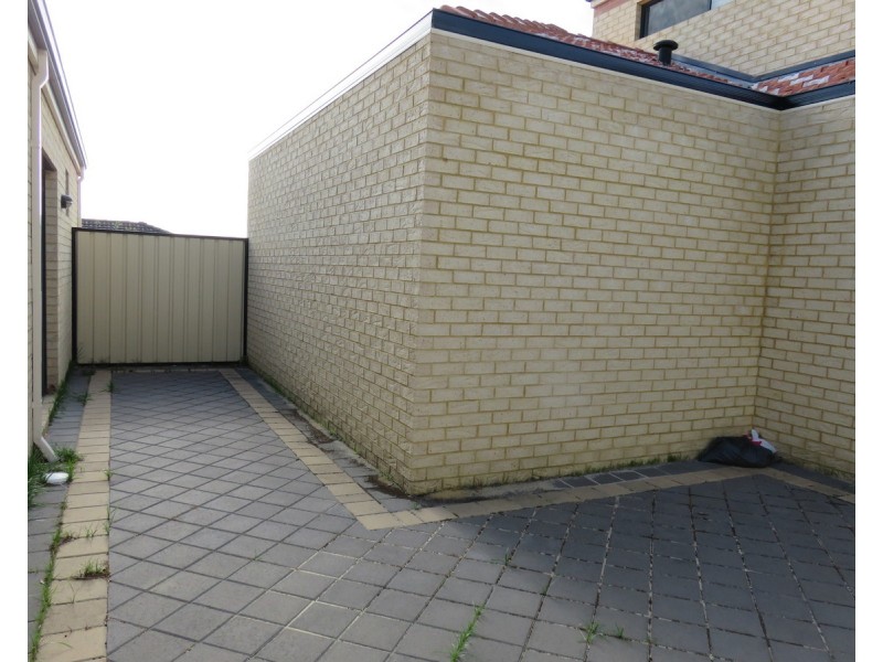 B/28 Wolya Street, Westminster WA 6061