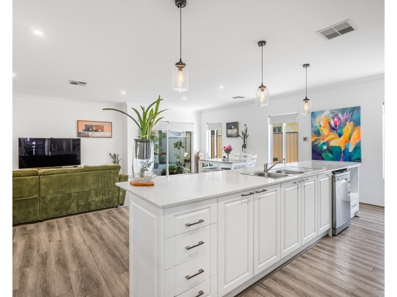 9 Tranquility, Aveley WA 6069