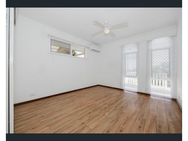 32 FRIGATE Crescent, Yanchep WA 6035