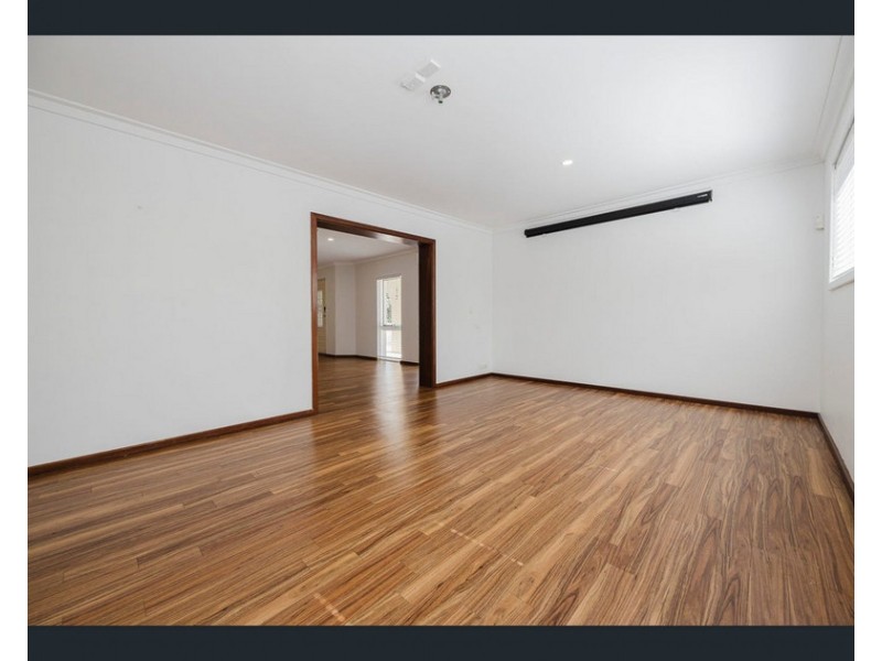 32 FRIGATE Crescent, Yanchep WA 6035