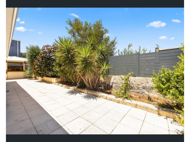 32 FRIGATE Crescent, Yanchep WA 6035