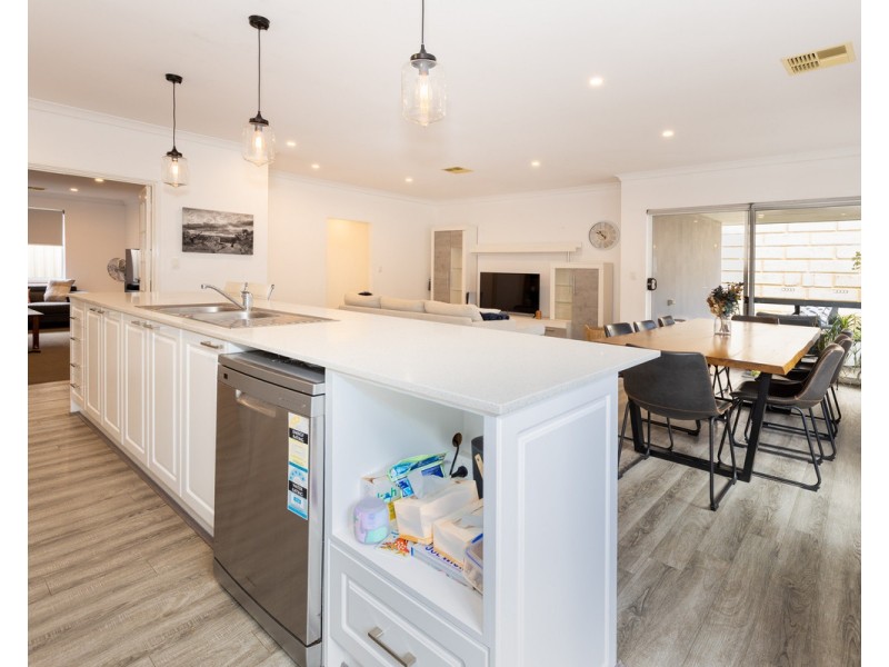 9 Tranquility, Aveley WA 6069