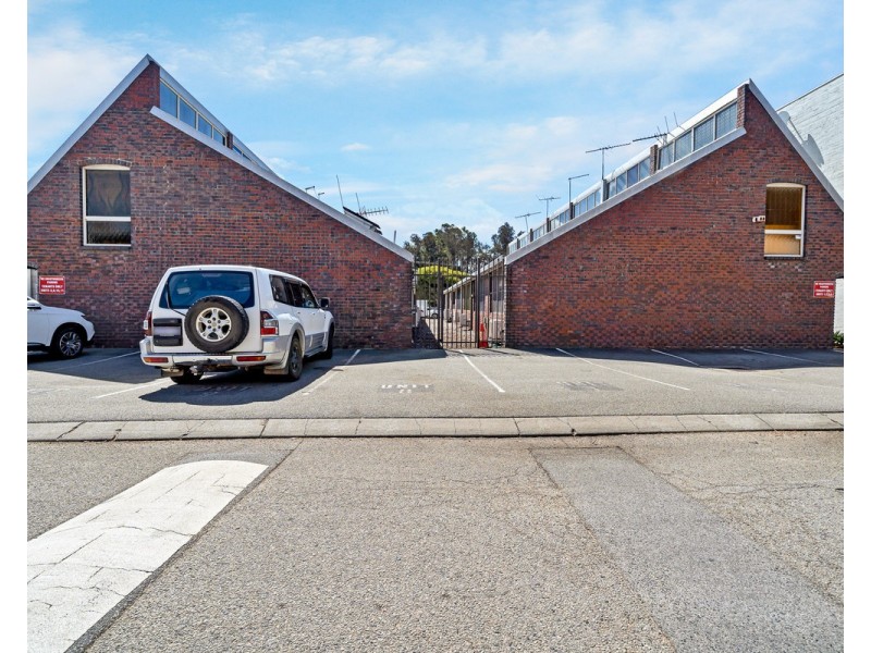 8/24 Thoroughgood Street, Burswood WA 6100