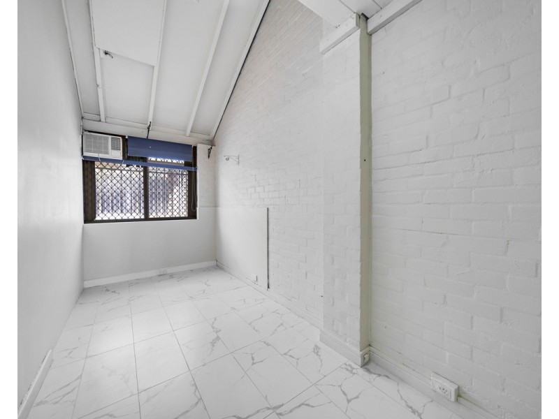 8/24 Thoroughgood Street, Burswood WA 6100