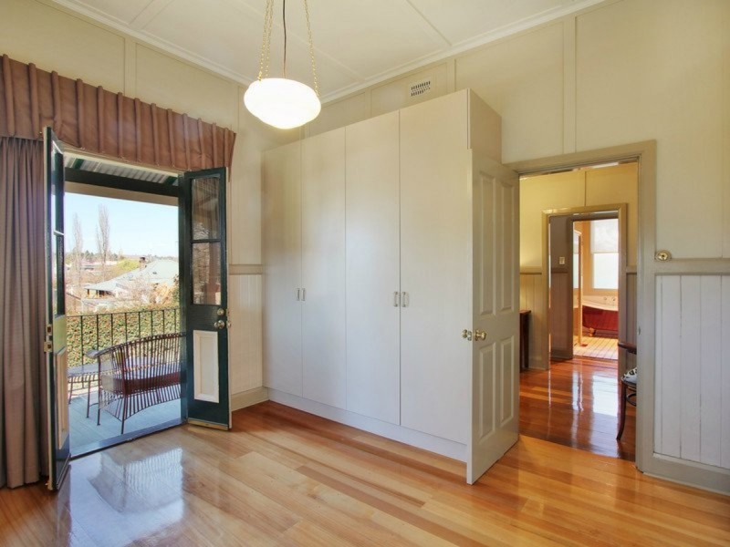 109 Kirkwood Street, Armidale NSW 2350