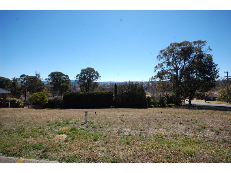 1B Burgess Street, Armidale NSW 2350