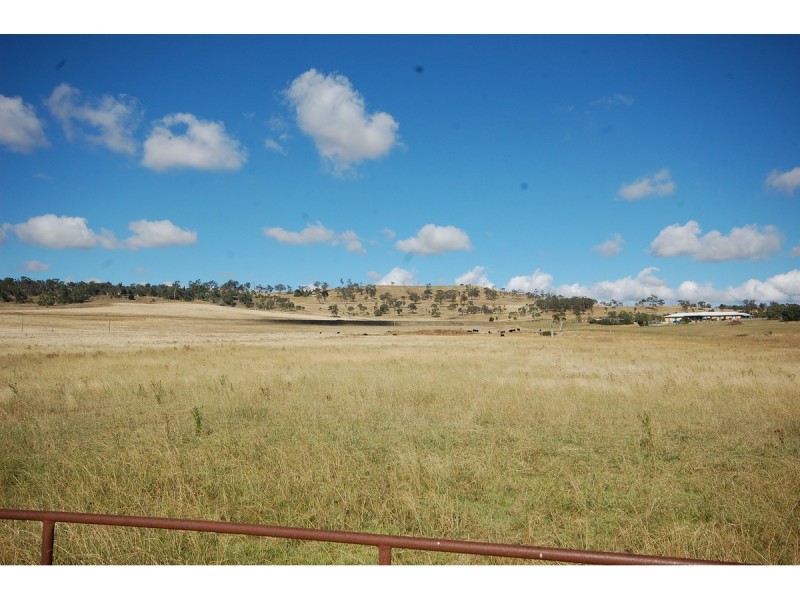 501 Boorolong Road, Armidale NSW 2350