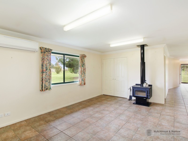 137 Long Swamp Road, Armidale NSW 2350