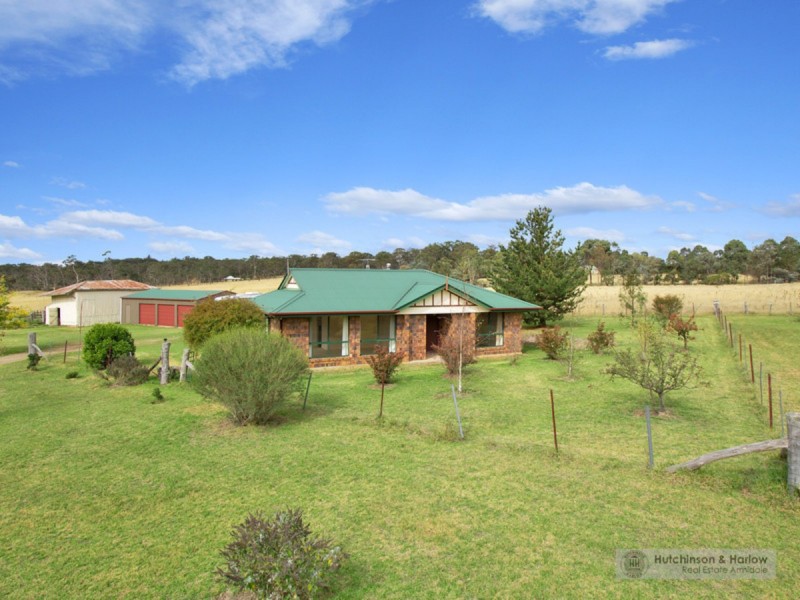 137 Long Swamp Road, Armidale NSW 2350
