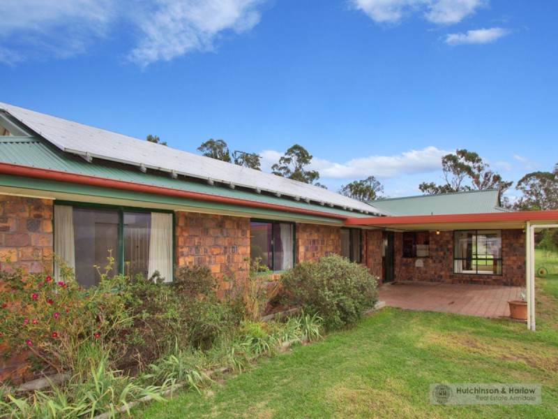 137 Long Swamp Road, Armidale NSW 2350