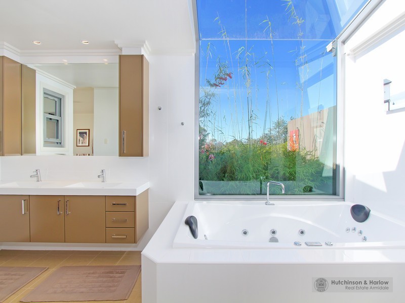 141 Mays Road, Armidale NSW 2350