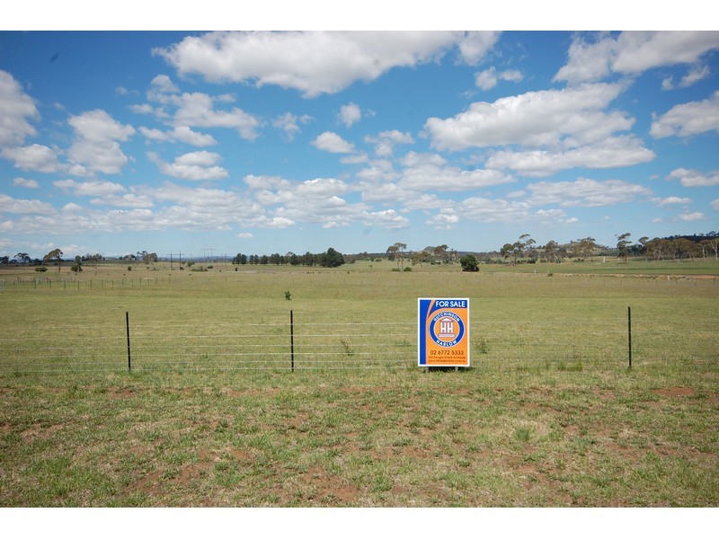 6 Robndi Estate, Armidale NSW 2350