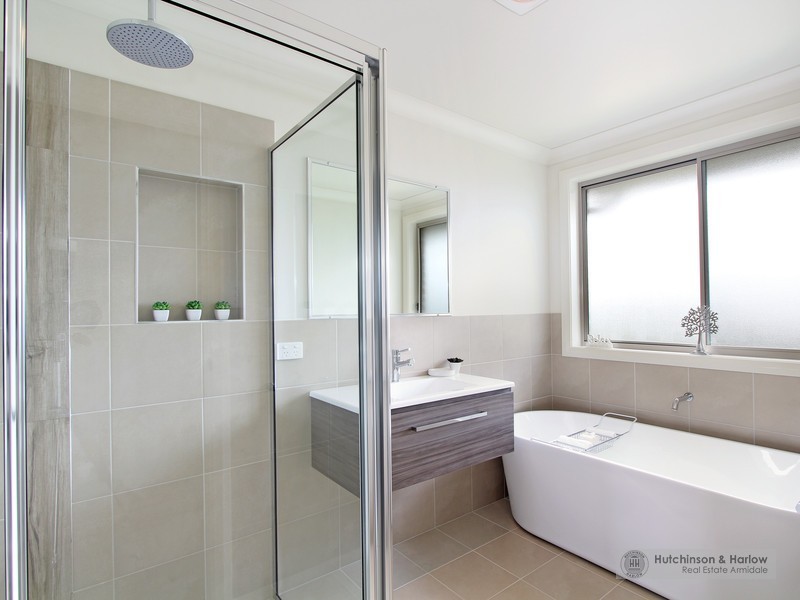 15 Netherton Park Avenue, Armidale NSW 2350