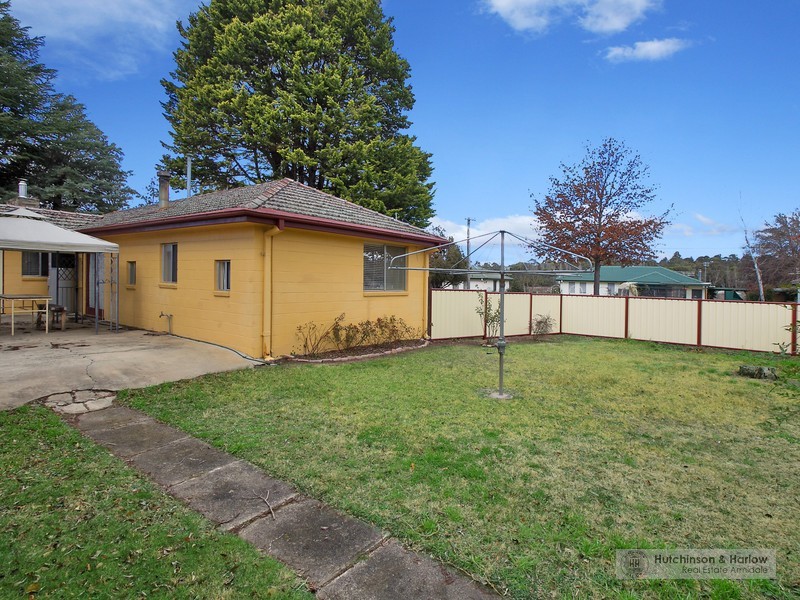 12 Bellevue Road, Armidale NSW 2350