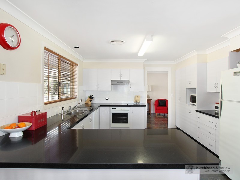 4 Westview Road, Armidale NSW 2350