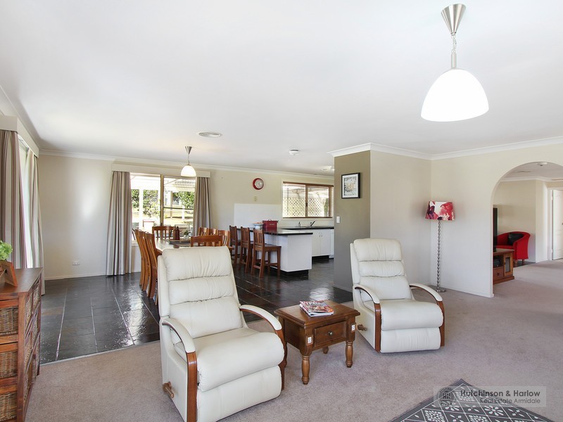 4 Westview Road, Armidale NSW 2350