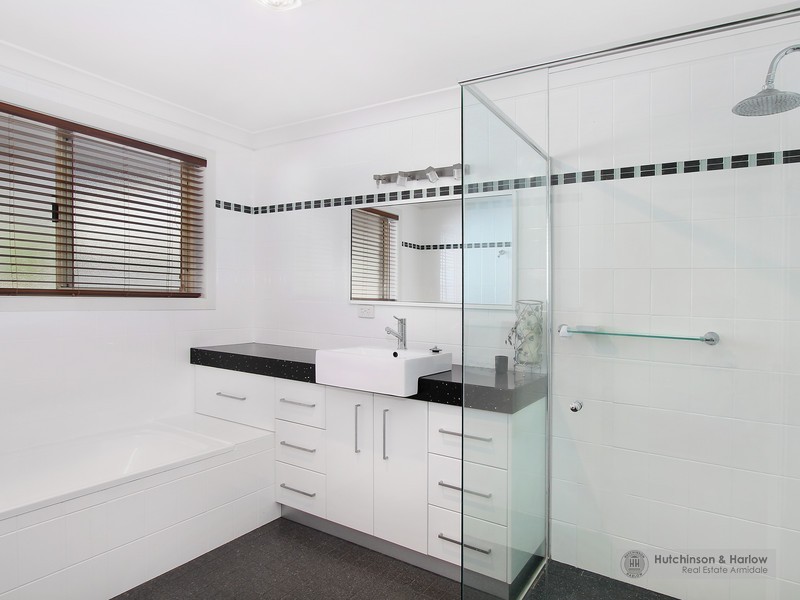 4 Westview Road, Armidale NSW 2350