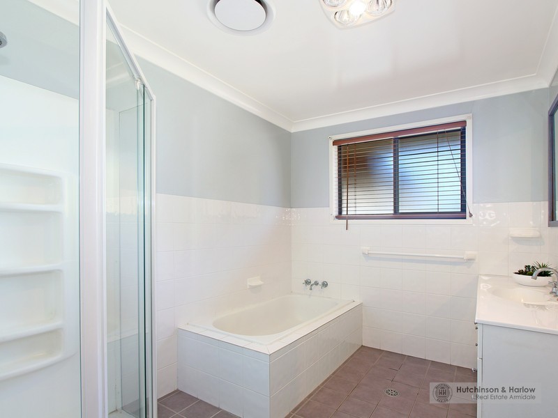 6 Watson Avenue, Armidale NSW 2350