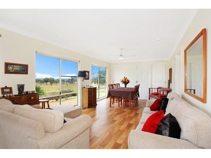 133 Lochaven Road, Armidale NSW 2350