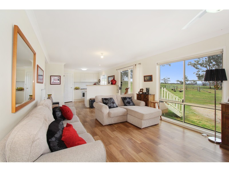 133 Lochaven Road, Armidale NSW 2350