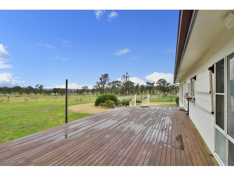 133 Lochaven Road, Armidale NSW 2350