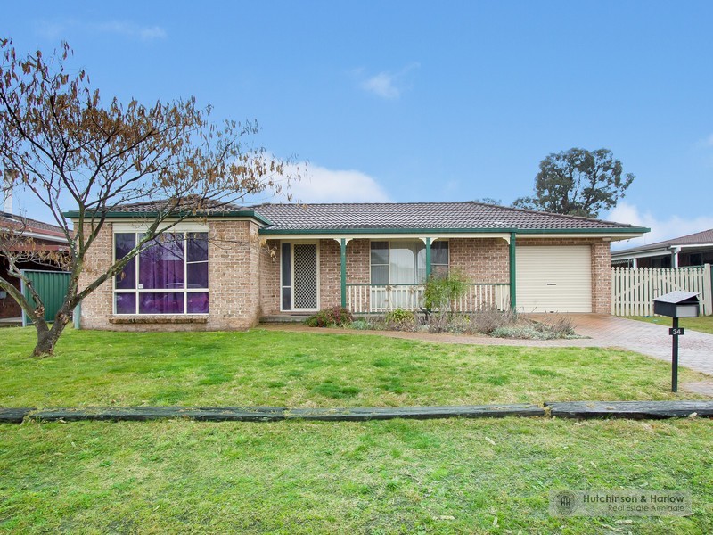 34 Centennial Close, Armidale NSW 2350