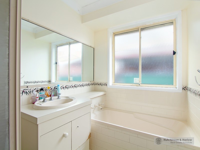 34 Centennial Close, Armidale NSW 2350