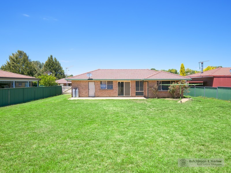 34 Centennial Close, Armidale NSW 2350