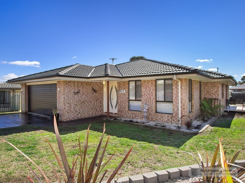 28 Dale Crescent, Armidale NSW 2350