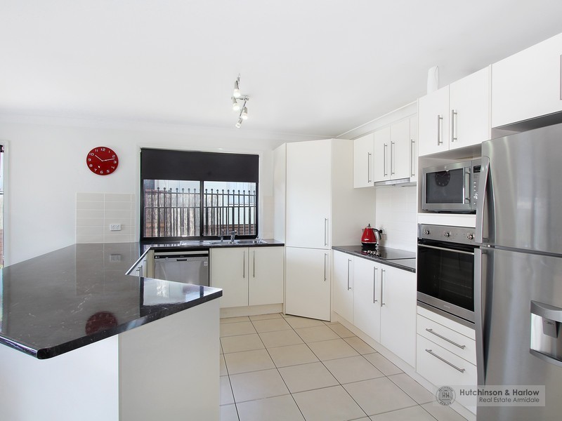 28 Dale Crescent, Armidale NSW 2350