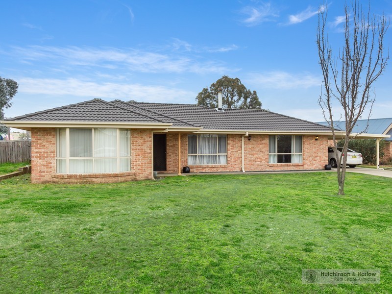 9 Alahna Drive, Armidale NSW 2350