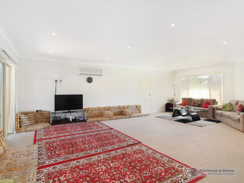 21 Golden Grove, Armidale NSW 2350