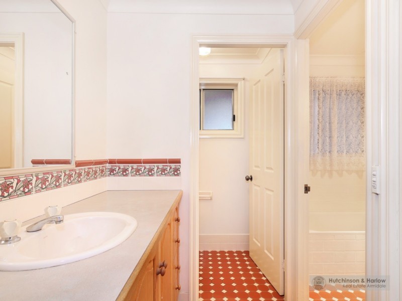 15 Rosecommon Avenue, Armidale NSW 2350