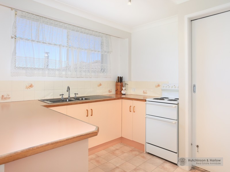 1/8 Johnson Avenue, Armidale NSW 2350