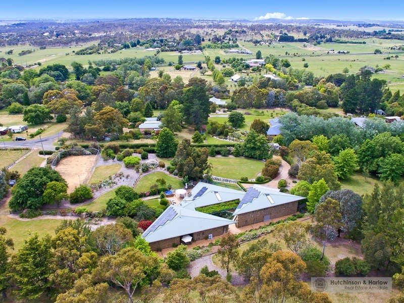 24 Sattlers Road, Armidale NSW 2350