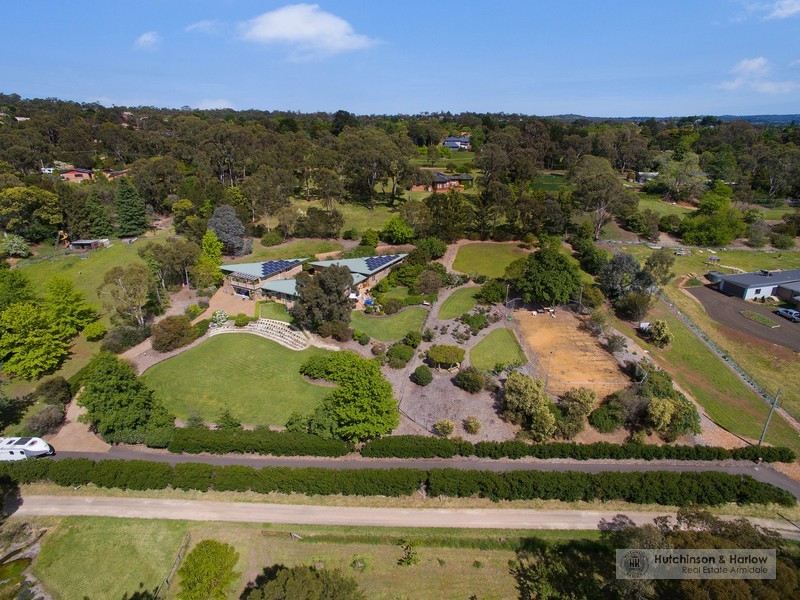 24 Sattlers Road, Armidale NSW 2350