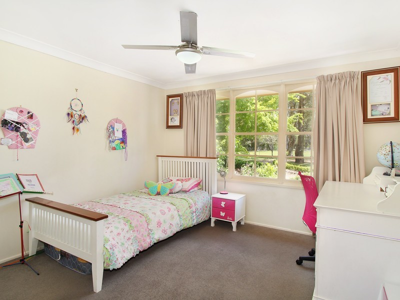 41 Pinegrove Road, Armidale NSW 2350