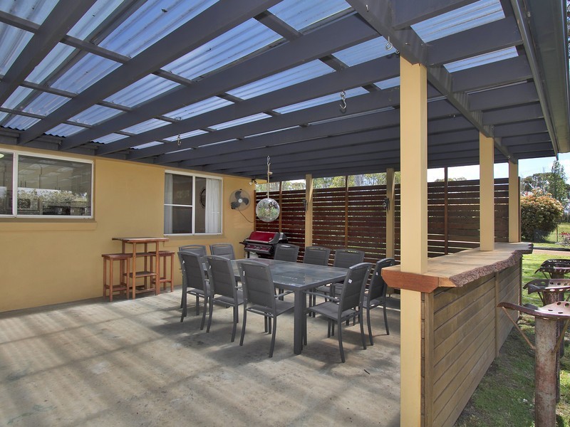 41 Pinegrove Road, Armidale NSW 2350