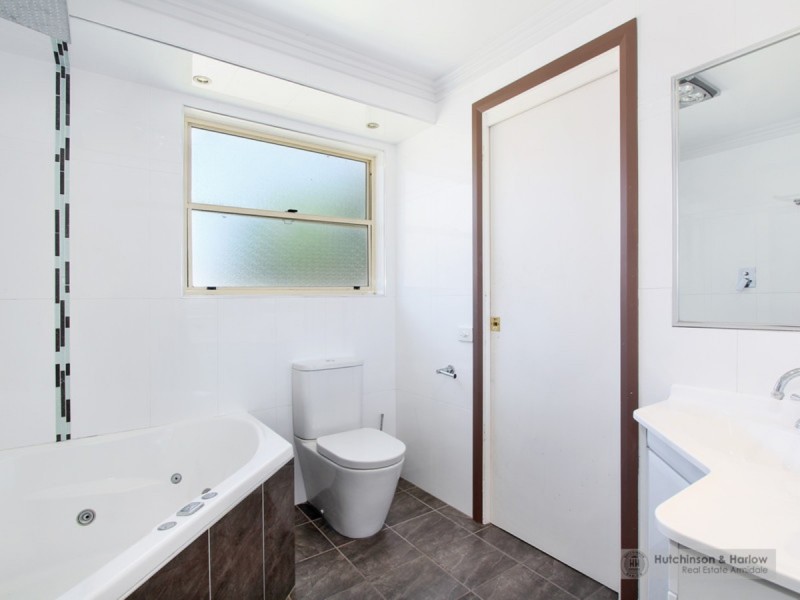 7B Glendower Close, Armidale NSW 2350