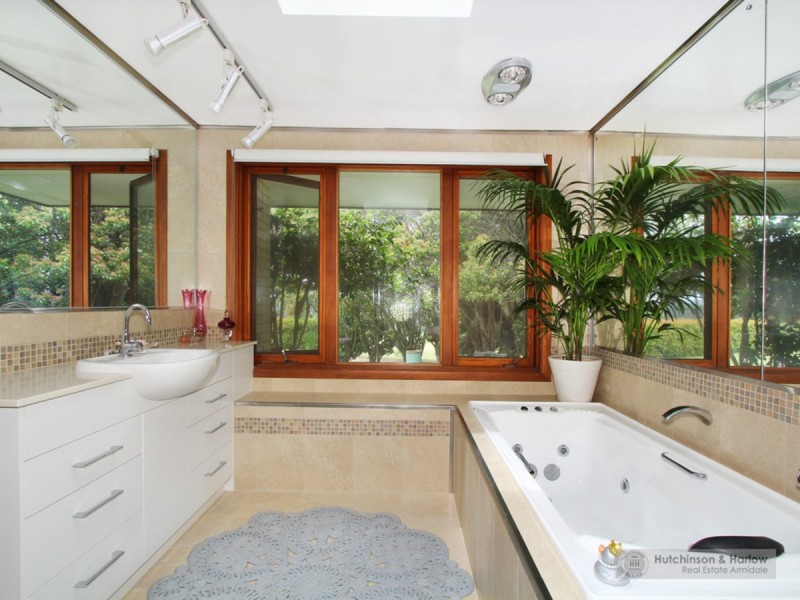 155 Old Inverell Road, Armidale NSW 2350