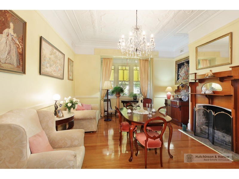 15 Golgotha Street, Armidale NSW 2350