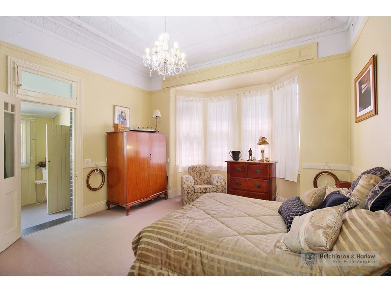 15 Golgotha Street, Armidale NSW 2350