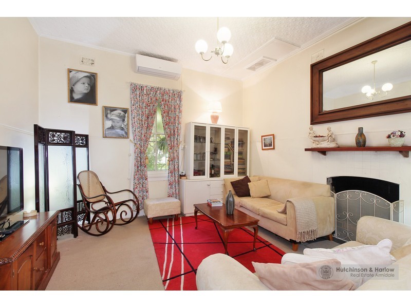 15 Golgotha Street, Armidale NSW 2350