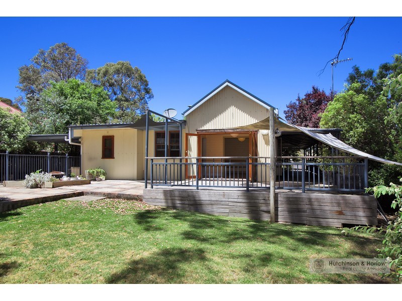 49 Kirkwood Street, Armidale NSW 2350